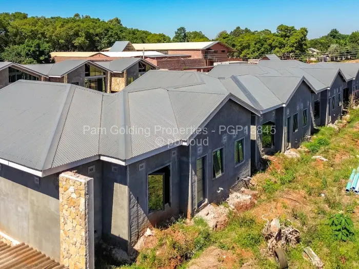 Townhouse/Cluster for Sale in Vainona, Harare