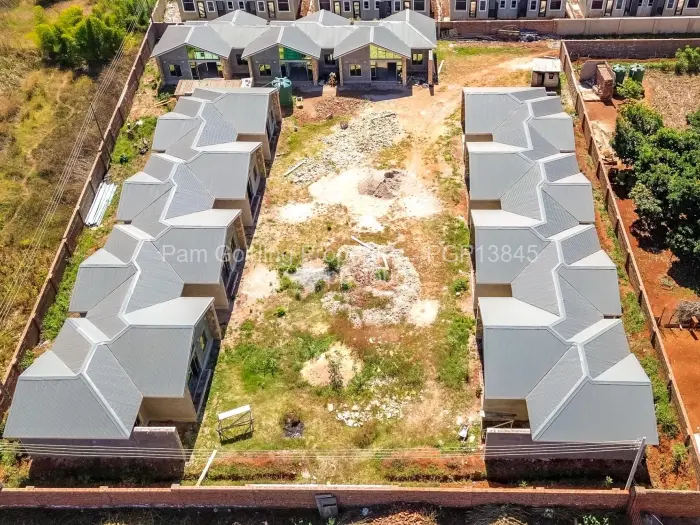 Townhouse/Cluster for Sale in Vainona, Harare
