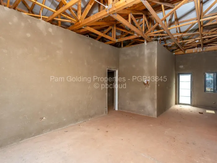 Townhouse/Cluster for Sale in Vainona, Harare