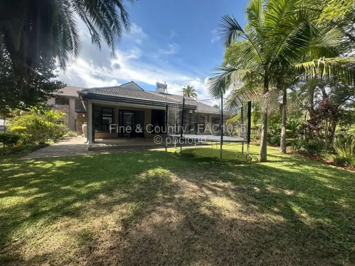 6 Bedroom House to Rent in Glen Lorne