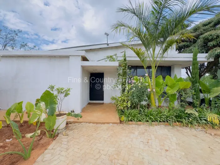 3 Bedroom Cottage/Garden Flat to Rent in Hogerty Hill, Harare