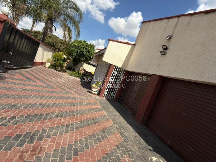 4 Bedroom House for Sale in Waterfalls, Harare