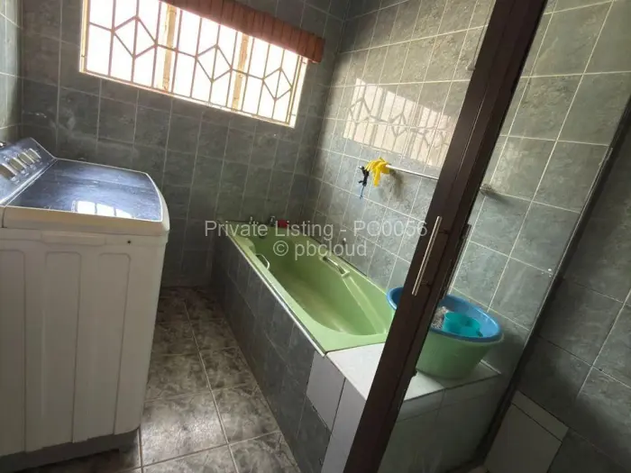 4 Bedroom House for Sale in Waterfalls, Harare