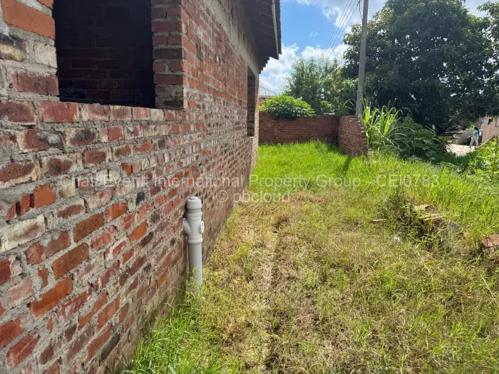 3 Bedroom House for Sale in Zimre Park, Harare