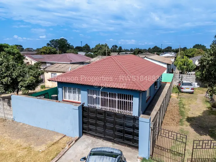4 Bedroom House for Sale in Glen Norah, Harare