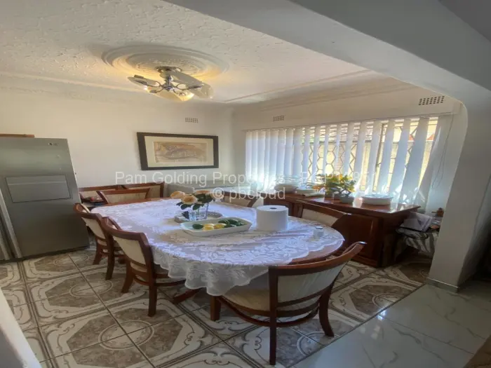4 Bedroom House for Sale in Zimre Park, Harare