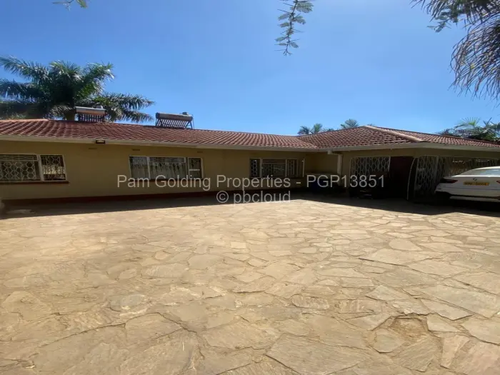 4 Bedroom House for Sale in Zimre Park, Harare