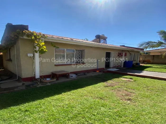 4 Bedroom House for Sale in Zimre Park, Harare
