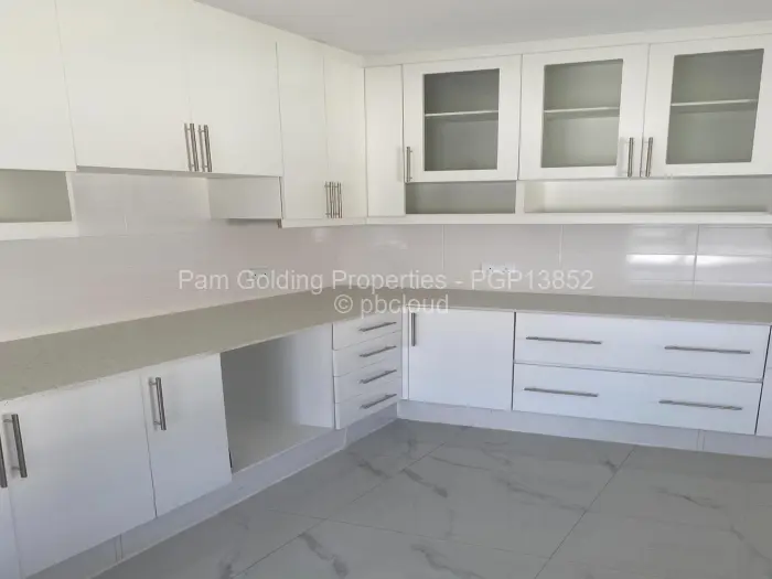 4 Bedroom House for Sale in Mabvazuva Estates, Ruwa