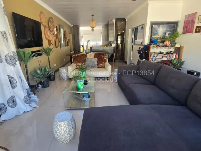 Townhouse/Cluster for Sale in Burnside, Bulawayo