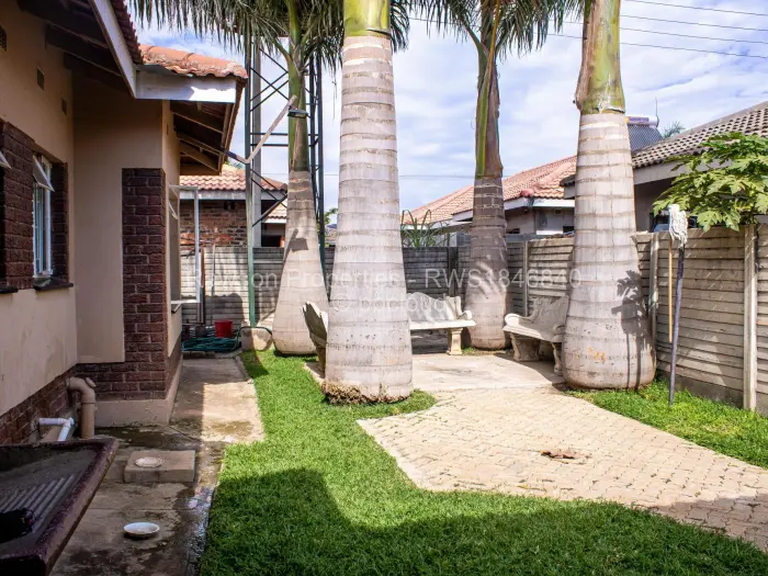 3 Bedroom House for Sale in Madokero Estates, Harare