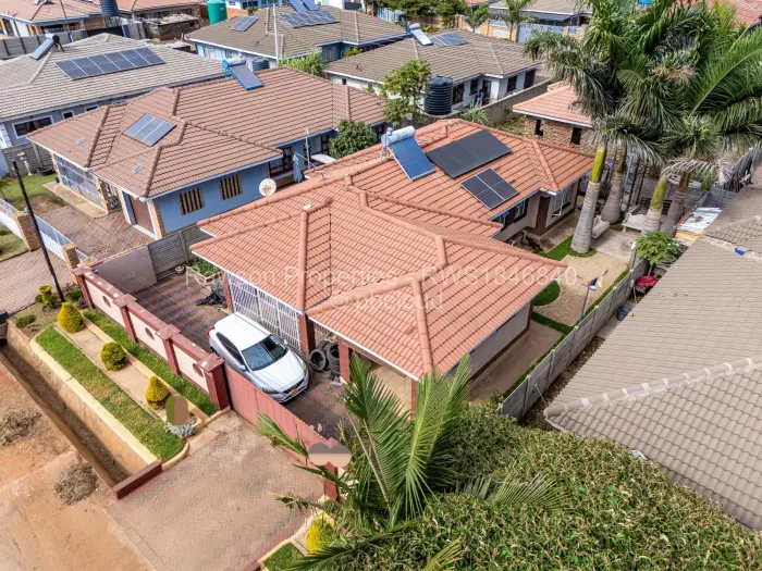3 Bedroom House for Sale in Madokero Estates, Harare