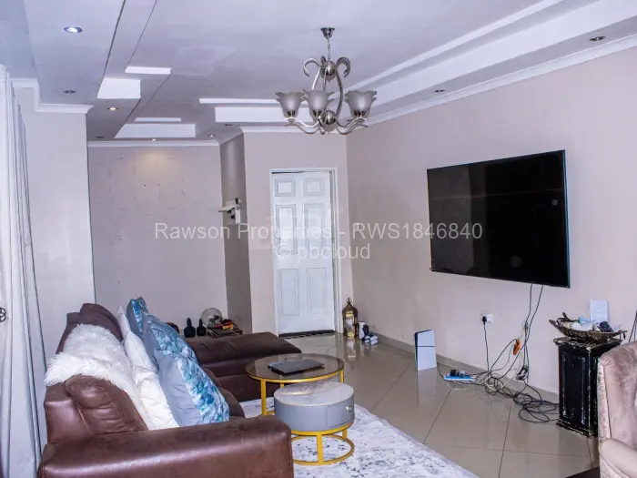 3 Bedroom House for Sale in Madokero Estates, Harare