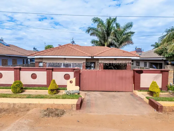 3 Bedroom House for Sale in Madokero Estates, Harare