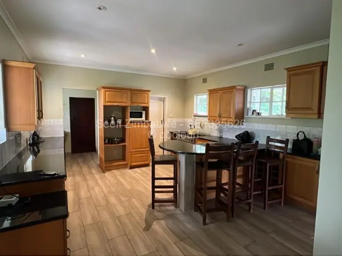 4 Bedroom House to Rent in Glen Lorne