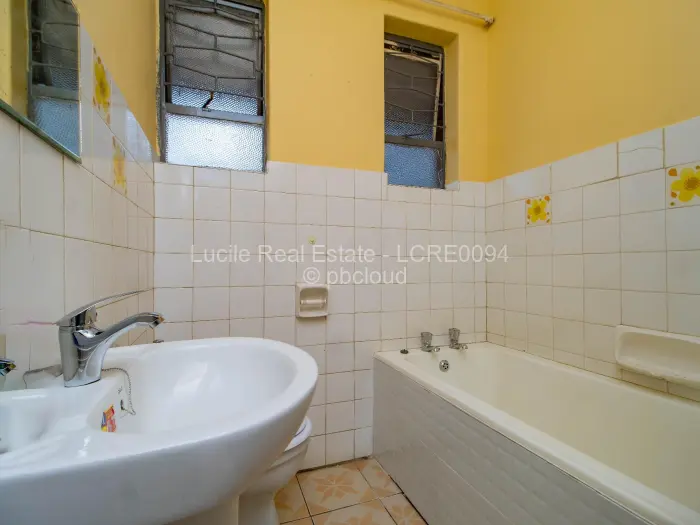 Flat/Apartment to Rent in Avenues