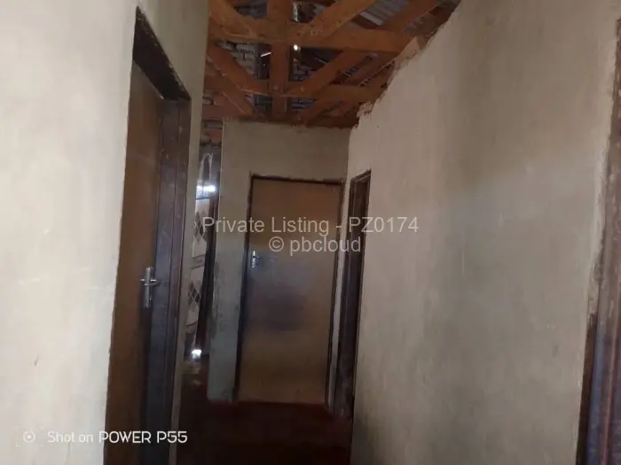 2 Bedroom House for Sale in Budiriro, Harare
