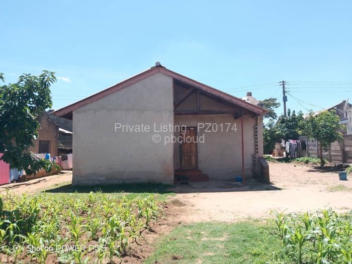 2 Bedroom House for Sale in Budiriro, Harare