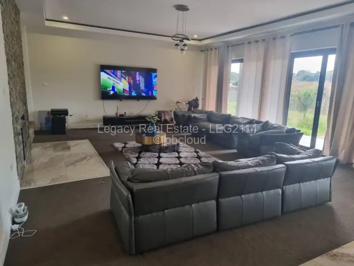 4 Bedroom House to Rent in Helensvale, Harare