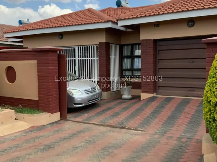 3 Bedroom House for Sale in Madokero Estates, Harare