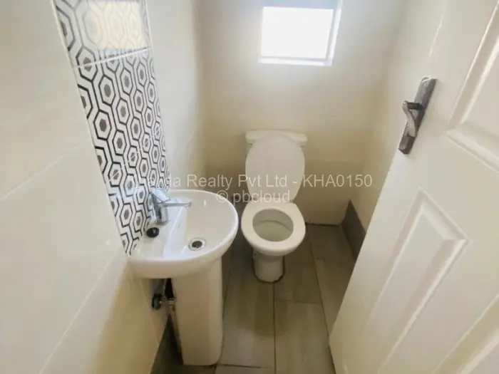 3 Bedroom House to Rent in Rainham