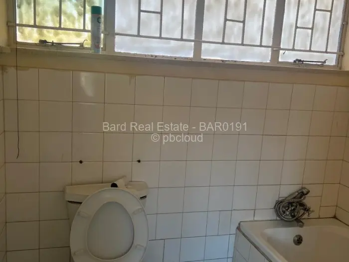 4 Bedroom House for Sale in Chadcombe, Harare