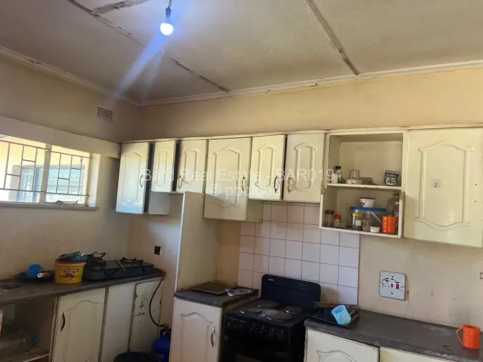 4 Bedroom House for Sale in Chadcombe, Harare