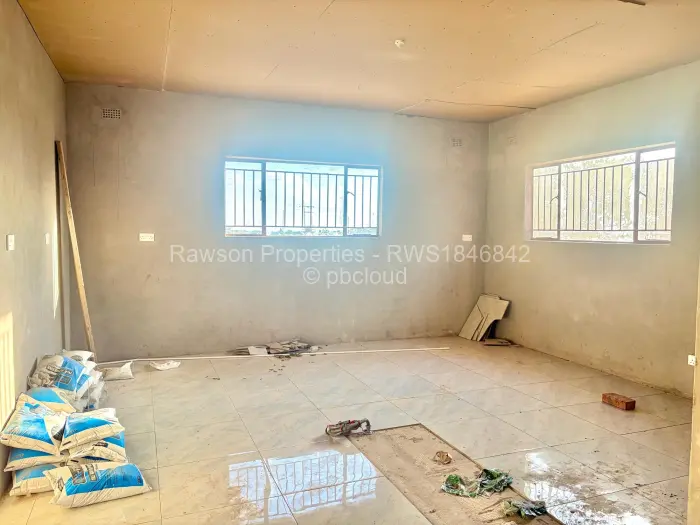5 Bedroom House for Sale in Zimre Park, Harare