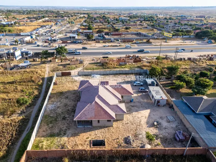 5 Bedroom House for Sale in Zimre Park, Harare