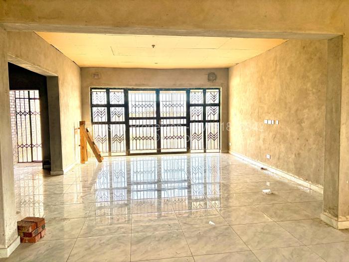 5 Bedroom House for Sale in Zimre Park, Harare