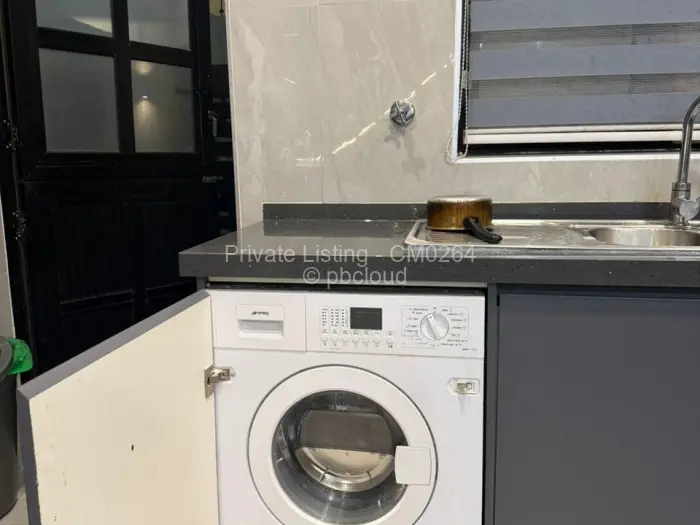 Townhouse/Cluster to Rent in Borrowdale, Harare
