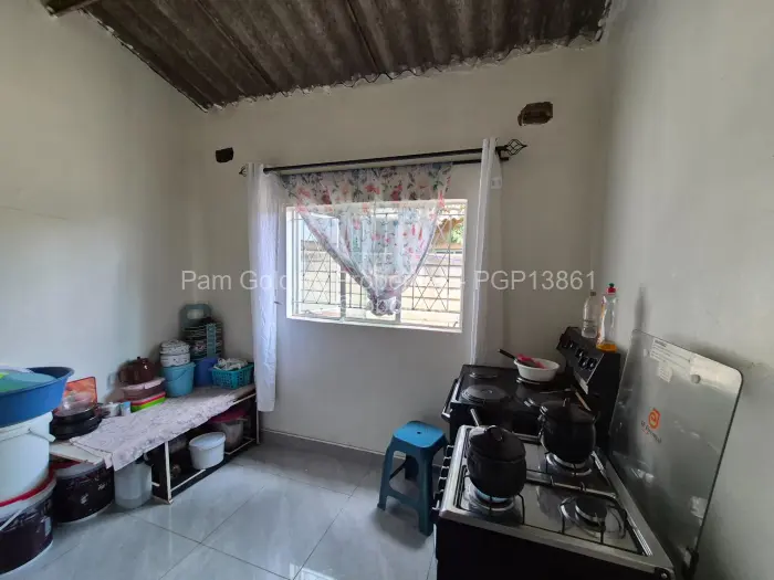 4 Bedroom House for Sale in Budiriro, Harare