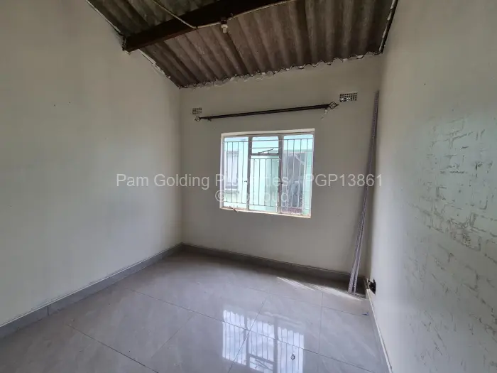 4 Bedroom House for Sale in Budiriro, Harare