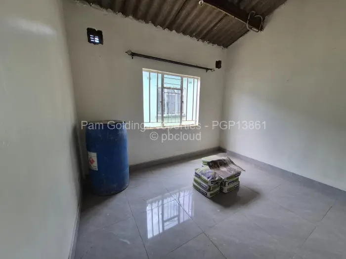 4 Bedroom House for Sale in Budiriro, Harare
