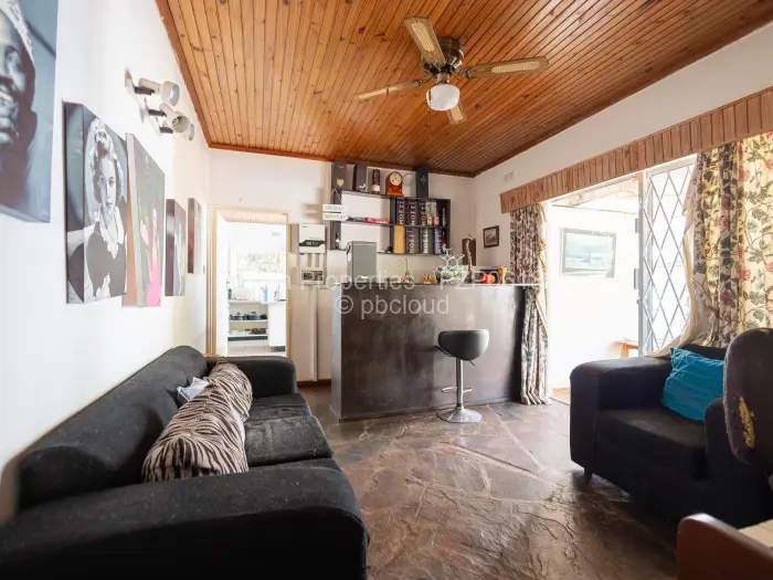 5 Bedroom House for Sale in Kambanji, Harare