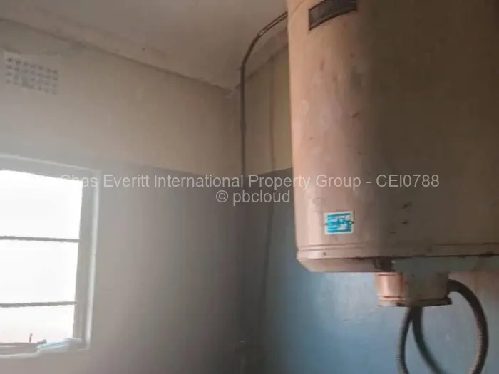 Flat/Apartment for Sale in Willowvale, Harare