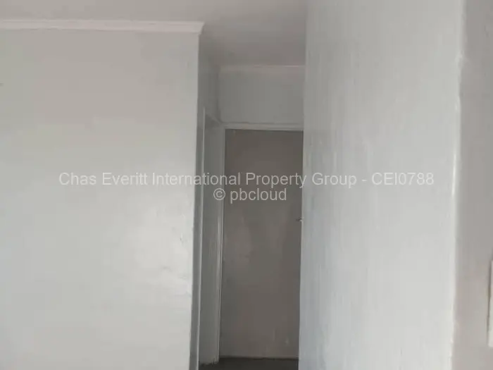Flat/Apartment for Sale in Willowvale, Harare