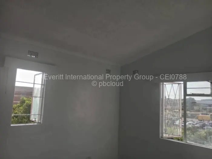 Flat/Apartment for Sale in Willowvale, Harare