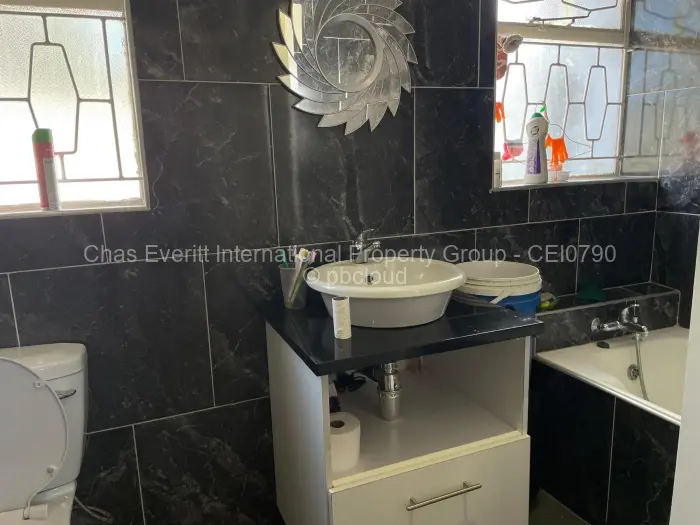 3 Bedroom House for Sale in Burnside, Bulawayo