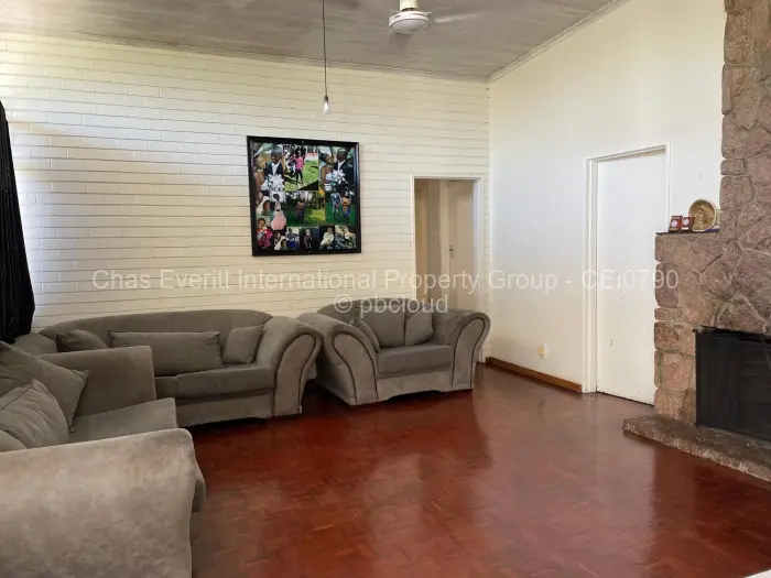 3 Bedroom House for Sale in Burnside, Bulawayo
