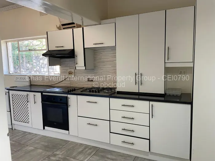 3 Bedroom House for Sale in Burnside, Bulawayo
