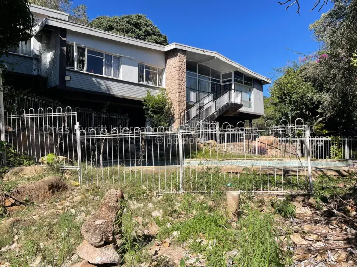 3 Bedroom House for Sale in Burnside, Bulawayo