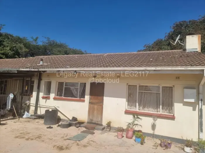 3 Bedroom House for Sale in Waterfalls, Harare