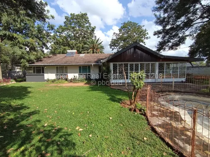3 Bedroom House to Rent in Ilanda, Bulawayo