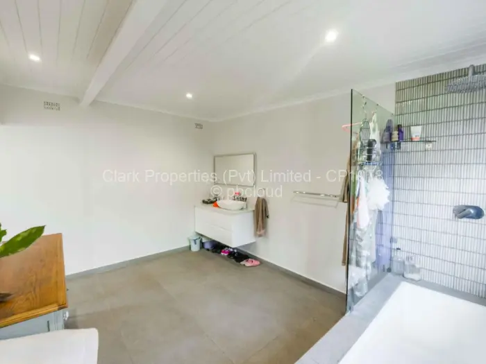 4 Bedroom House for Sale in Mount Pleasant, Harare