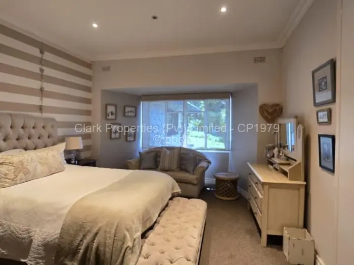 4 Bedroom House for Sale in Highlands, Harare