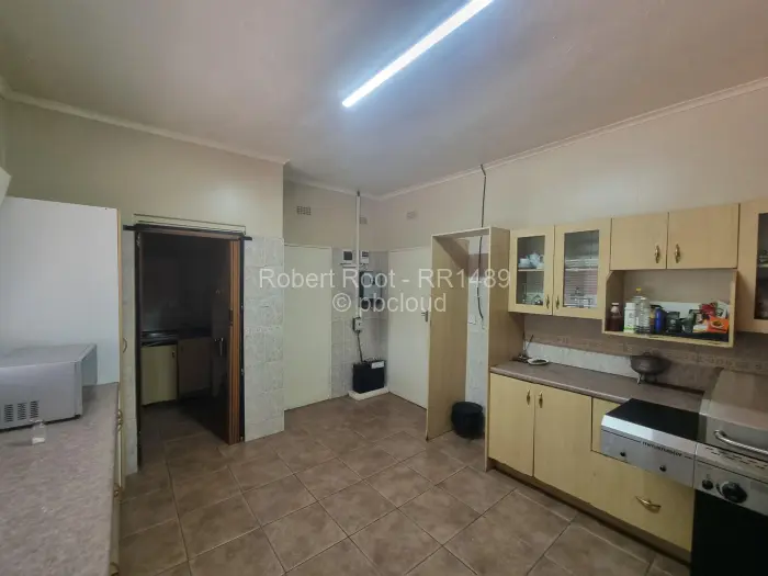 5 Bedroom House for Sale in Avondale, Harare