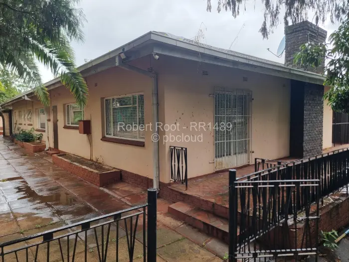 5 Bedroom House for Sale in Avondale, Harare