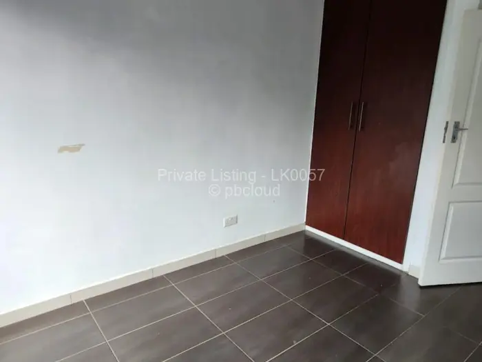 Townhouse/Cluster to Rent in Newlands, Harare