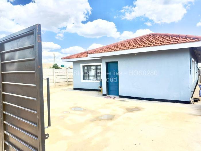 4 Bedroom House for Sale in Budiriro, Harare